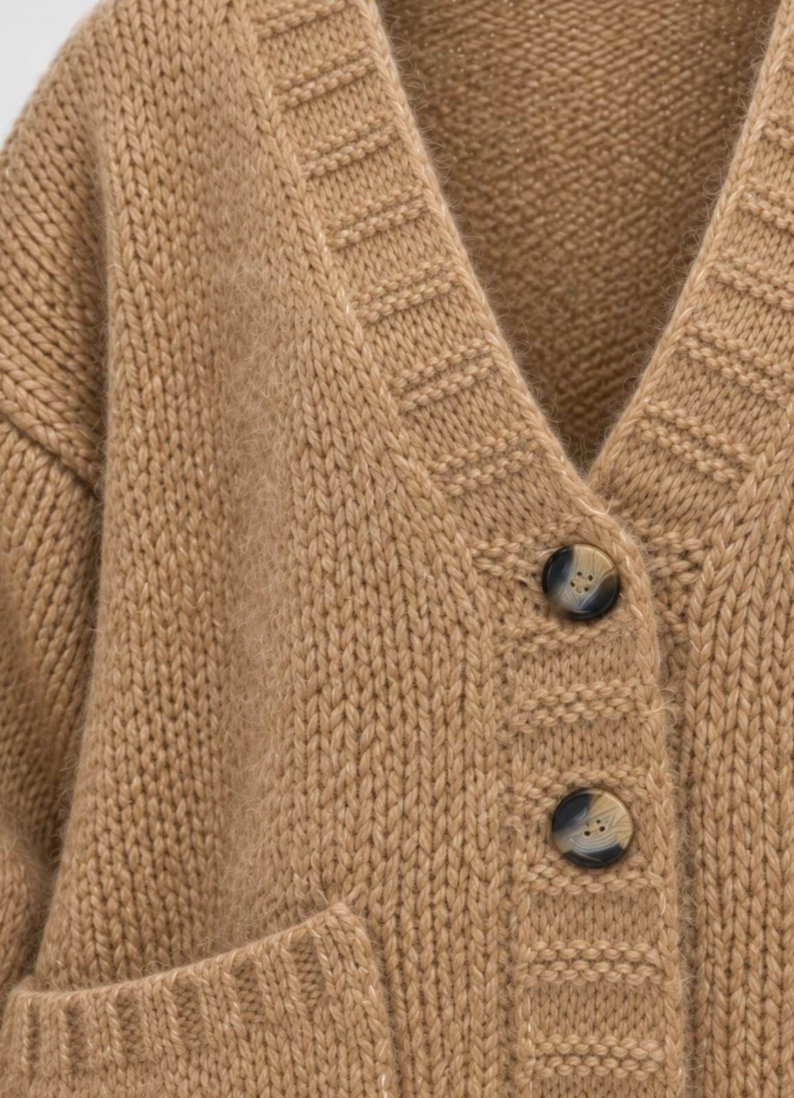 Camel Renk Kadın Yumuşak Dokulu Oversize Düğmeli Hırka - 2