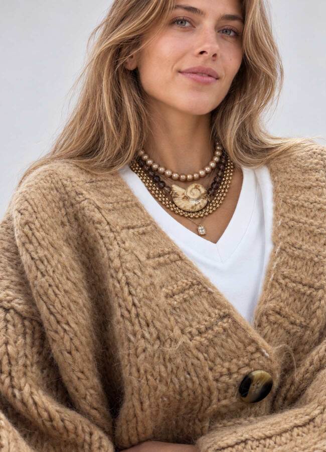 Camel Renk Kadın Yumuşak Dokulu Oversize Düğmeli Hırka - 3